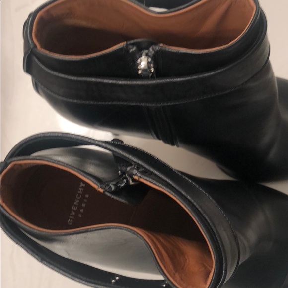 Givenchy booties - Picture 4 of 4